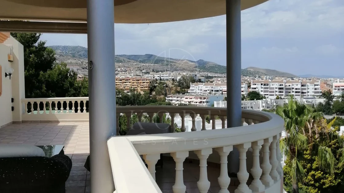 Vilă de vânzare în Benalmadena
