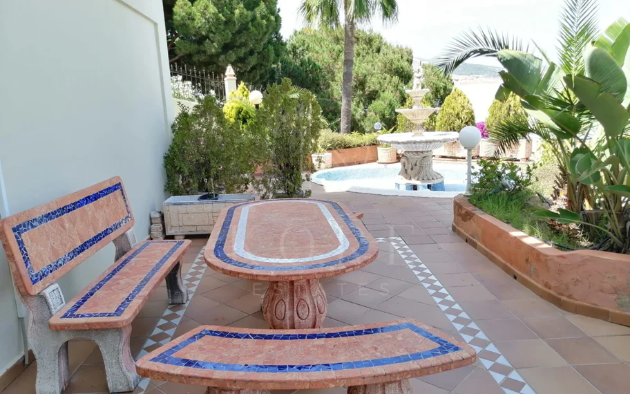 Villa en venta en Benalmadena