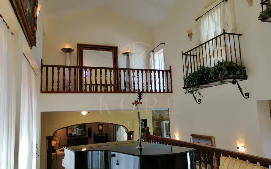 Villa en venta en Benalmadena