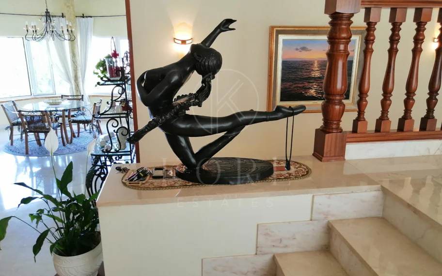 Villa en venta en Benalmadena