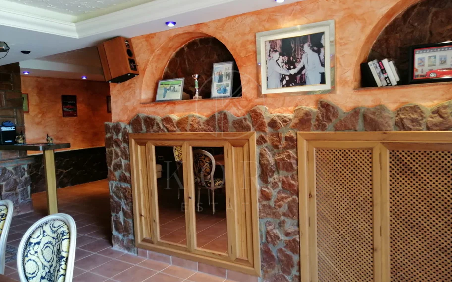 Villa en venta en Benalmadena
