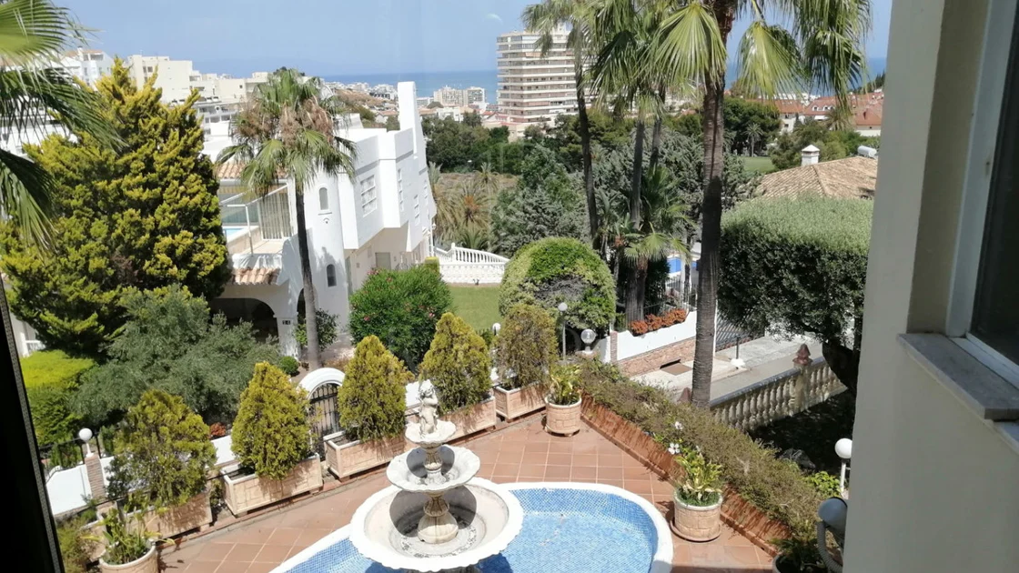 Vilă de vânzare în Benalmadena
