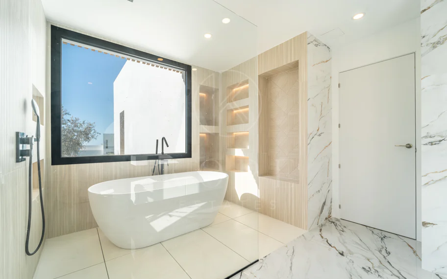 Impresionante Villa en venta en La Capellanía