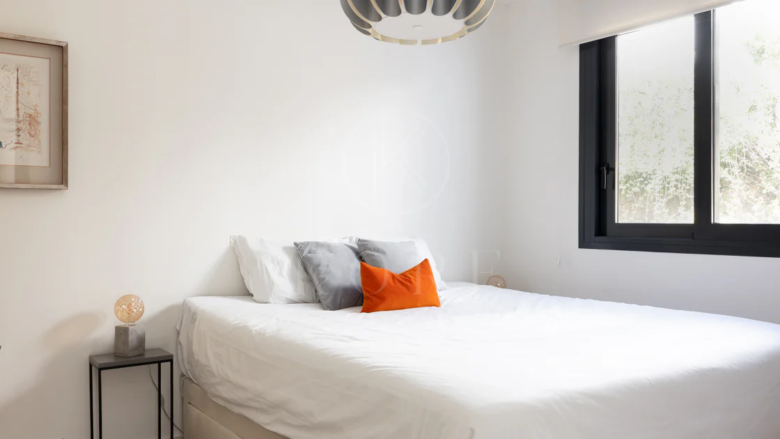 Casă tip townhouse elegantă cu 3 dormitoare și vedere panoramică în apropiere de Puerto Banús