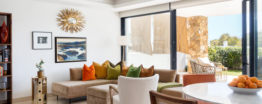 Casă tip townhouse elegantă cu 3 dormitoare și vedere panoramică în apropiere de Puerto Banús
