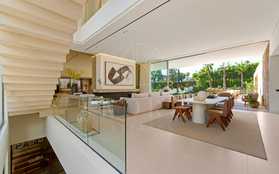 Villa en venta en Las Lomas del Marbella Club, Marbella Golden Mile