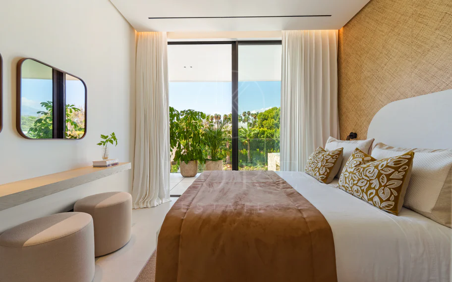 Villa en venta en Las Lomas del Marbella Club, Marbella Golden Mile