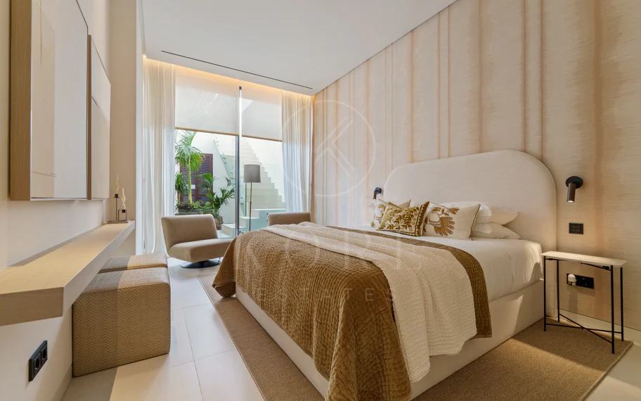 Villa en venta en Las Lomas del Marbella Club, Marbella Golden Mile