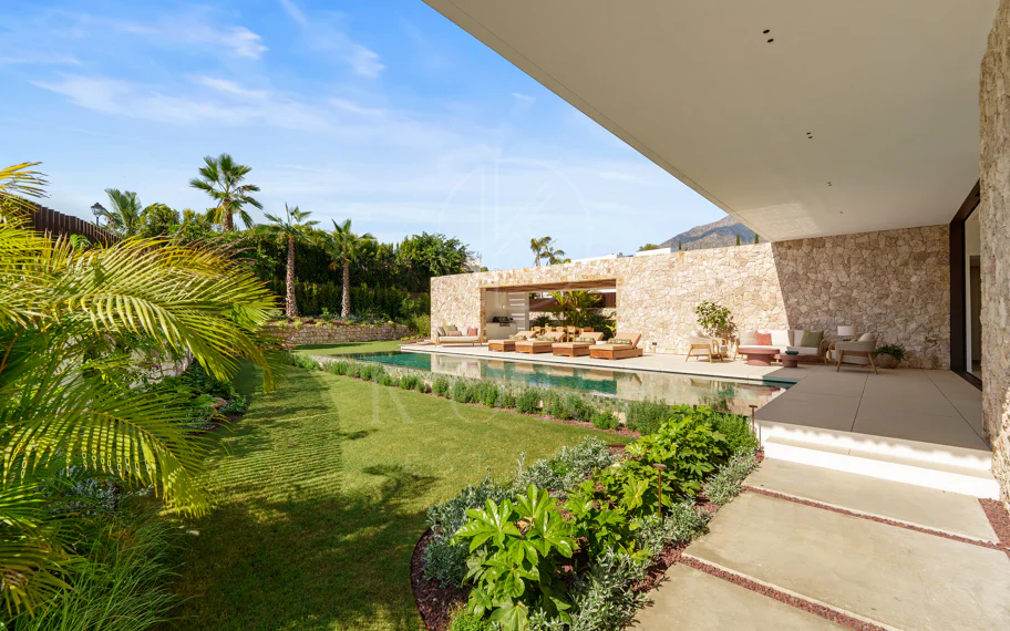 Villa en venta en Las Lomas del Marbella Club, Marbella Golden Mile