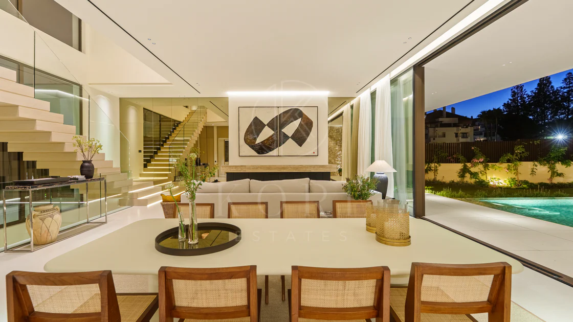 Vilă de vânzare în Las Lomas del Marbella Club, Marbella Golden Mile