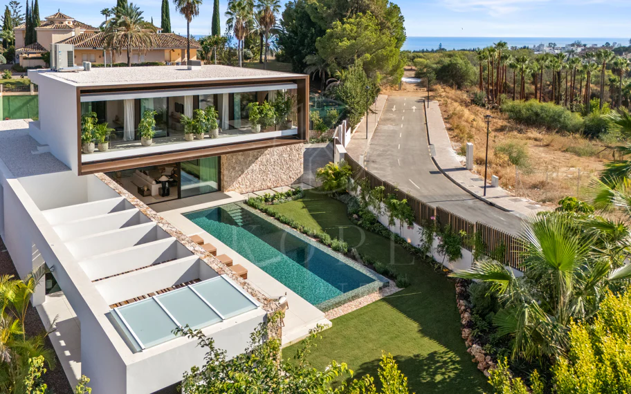Villa en venta en Las Lomas del Marbella Club, Marbella Golden Mile