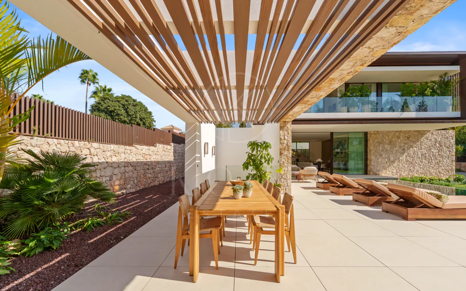Villa en venta en Las Lomas del Marbella Club, Marbella Golden Mile
