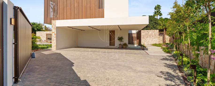 Vilă de vânzare în Las Lomas del Marbella Club, Marbella Golden Mile