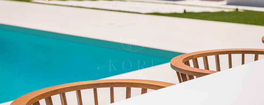 Exceptional villa front line to Los Naranjos Golf