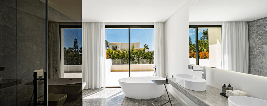 Villa for sale in Marbella