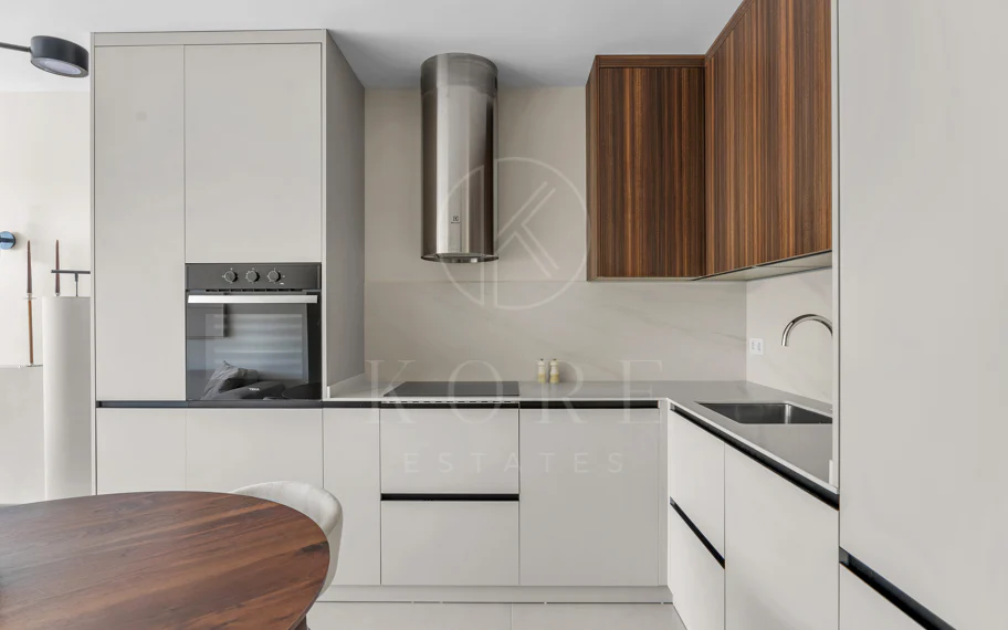 Los Almendros 23