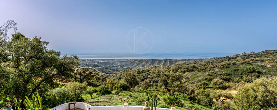 Espectacular finca con vistas al mar en La Mairena