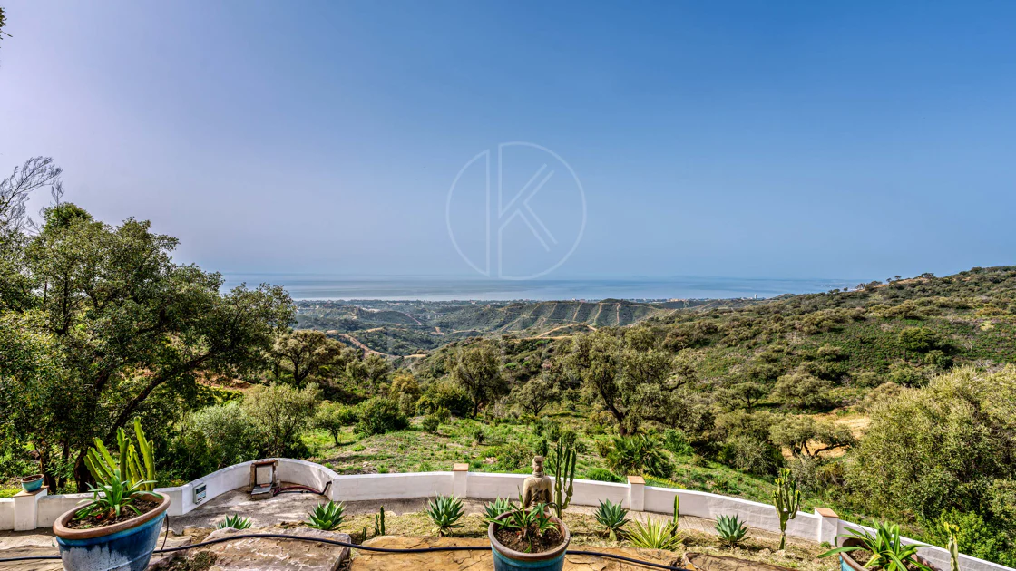 Espectacular finca con vistas al mar en La Mairena