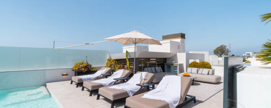 Villa contemporánea en Nueva Andalucía