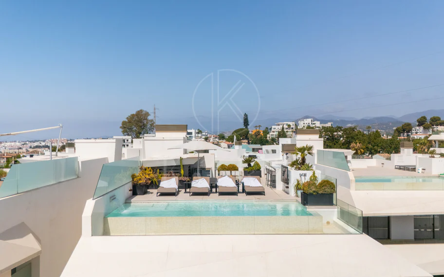 Villa contemporánea en Nueva Andalucía
