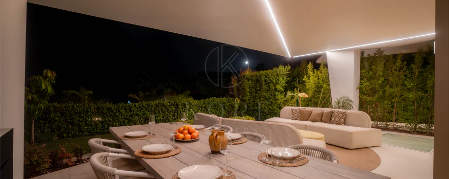 Villa contemporánea en Nueva Andalucía