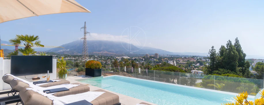 Villa contemporánea en Nueva Andalucía