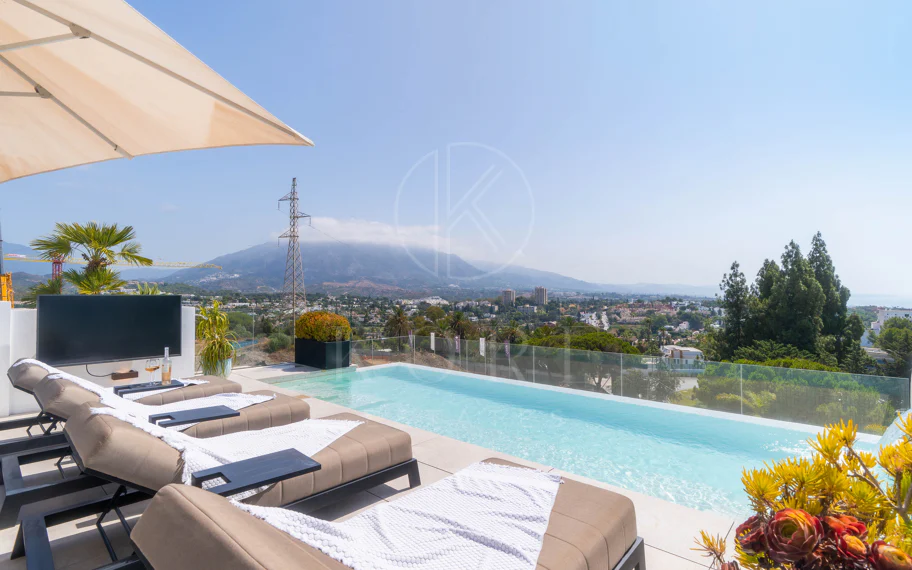 Villa contemporánea en Nueva Andalucía