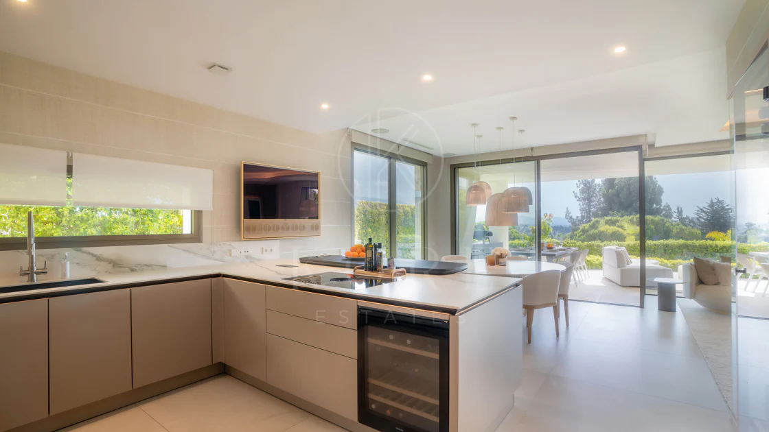 Villa contemporánea en Nueva Andalucía