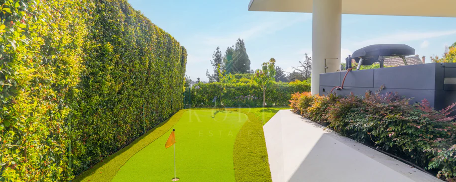 Villa contemporánea en Nueva Andalucía