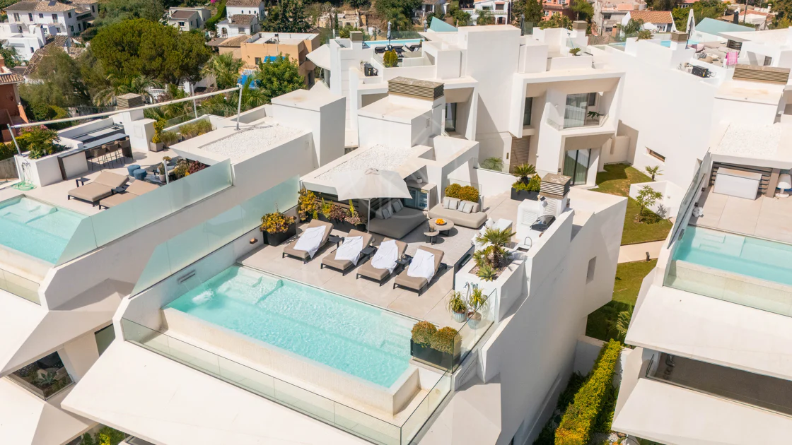 Villa contemporánea en Nueva Andalucía