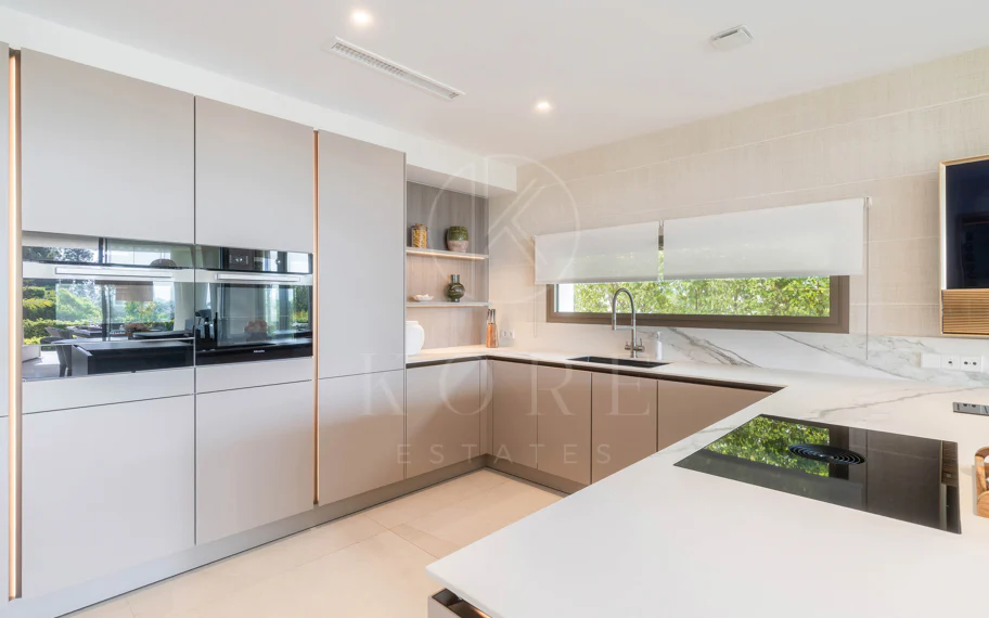 Villa contemporánea en Nueva Andalucía