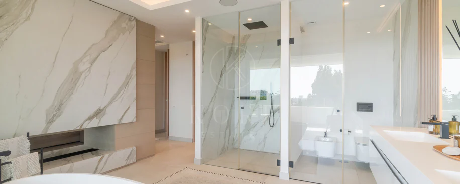 Villa contemporánea en Nueva Andalucía