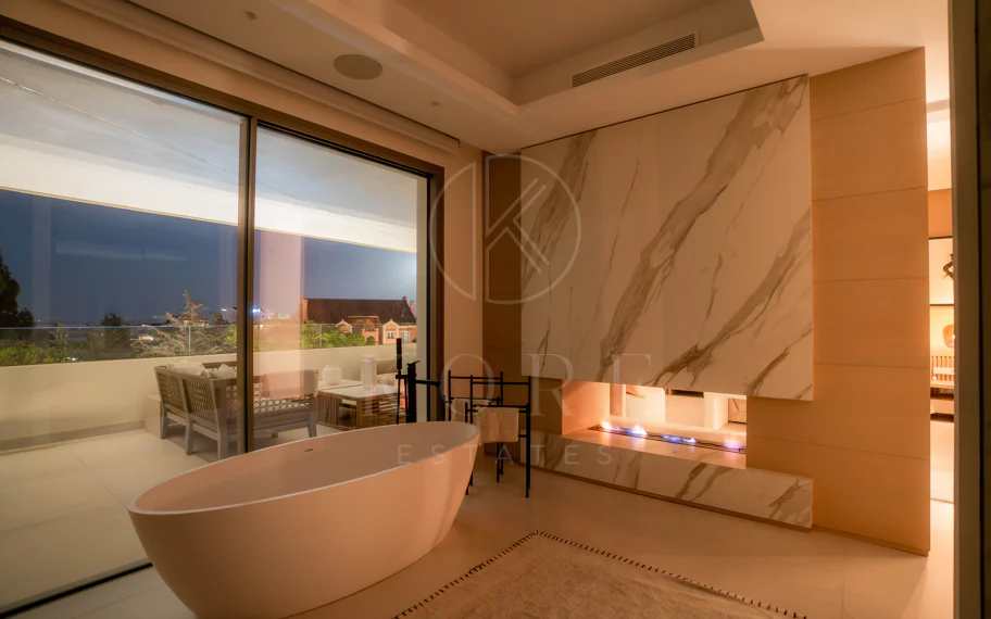 Villa contemporánea en Nueva Andalucía