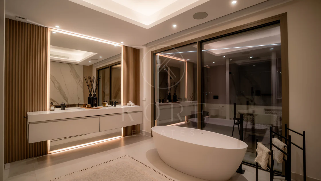 Villa contemporánea en Nueva Andalucía