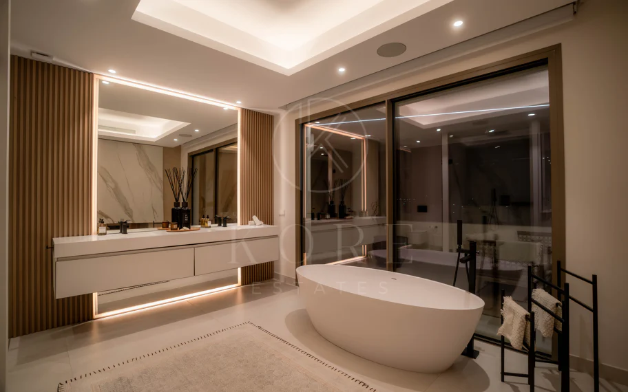 Villa contemporánea en Nueva Andalucía