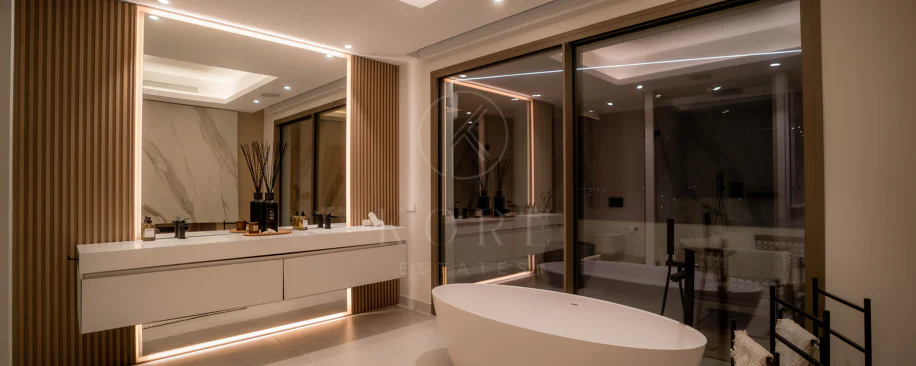 Villa contemporánea en Nueva Andalucía