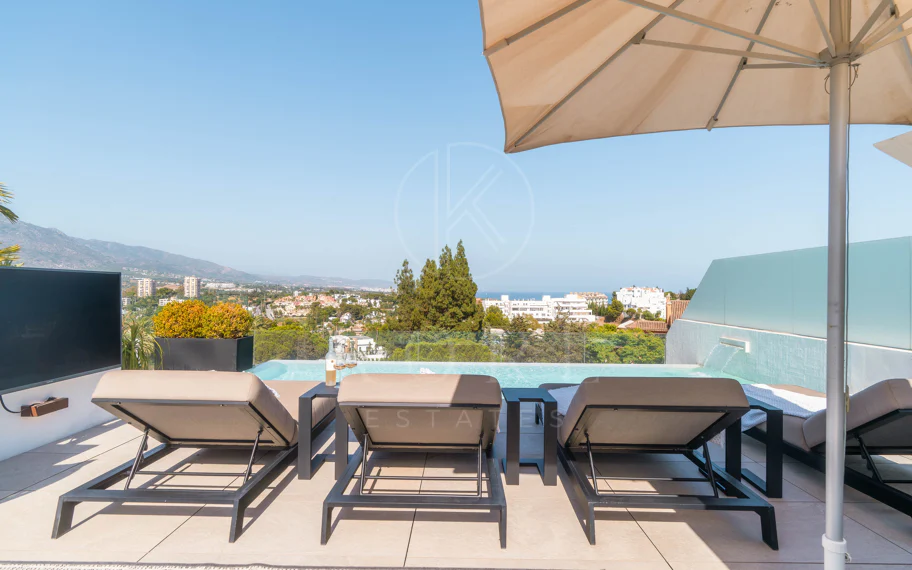 Villa contemporánea en Nueva Andalucía