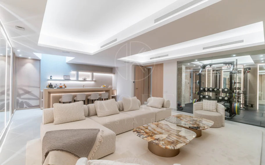 Villa contemporánea en Nueva Andalucía