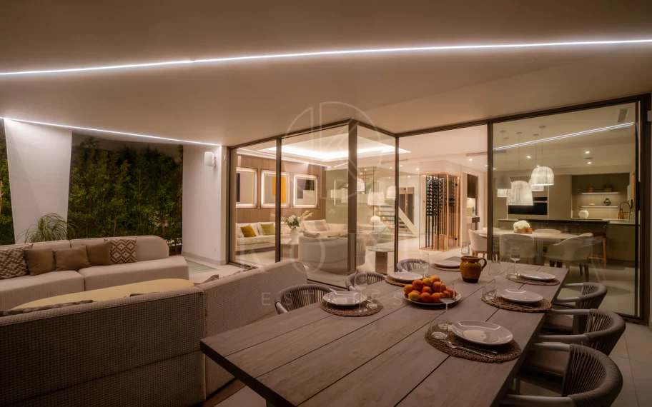 Villa contemporánea en Nueva Andalucía