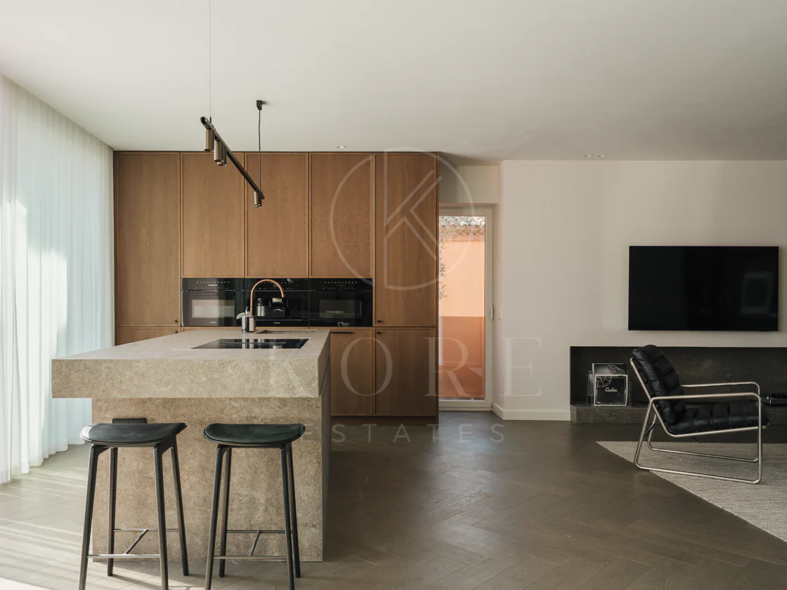 La Cerquilla Penthouse - un penthouse duplex spectaculos, complet renovat