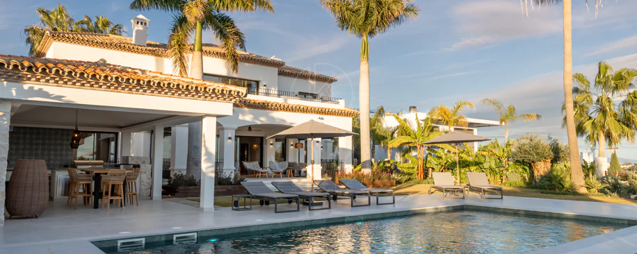 Exquisite Modern Andalusian Masterpiece with Panoramic Sea Views – Los Flamingos, Benahavís