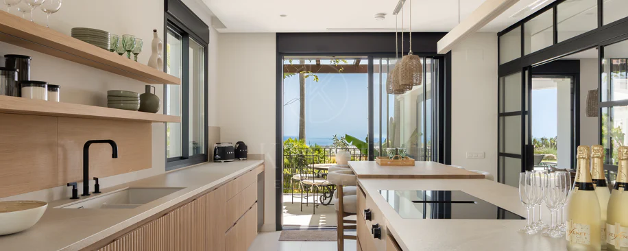Exquisite Modern Andalusian Masterpiece with Panoramic Sea Views – Los Flamingos, Benahavís