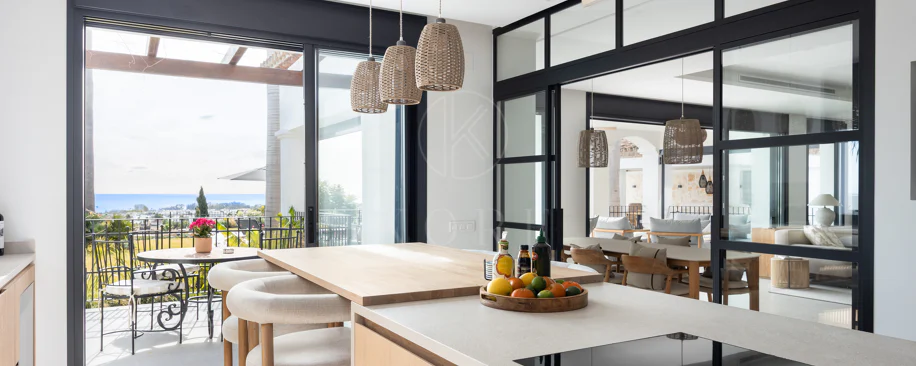 Exquisite Modern Andalusian Masterpiece with Panoramic Sea Views – Los Flamingos, Benahavís