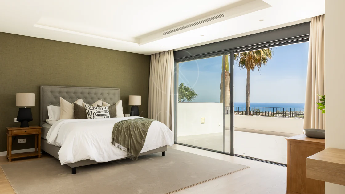 Exquisite Modern Andalusian Masterpiece with Panoramic Sea Views – Los Flamingos, Benahavís