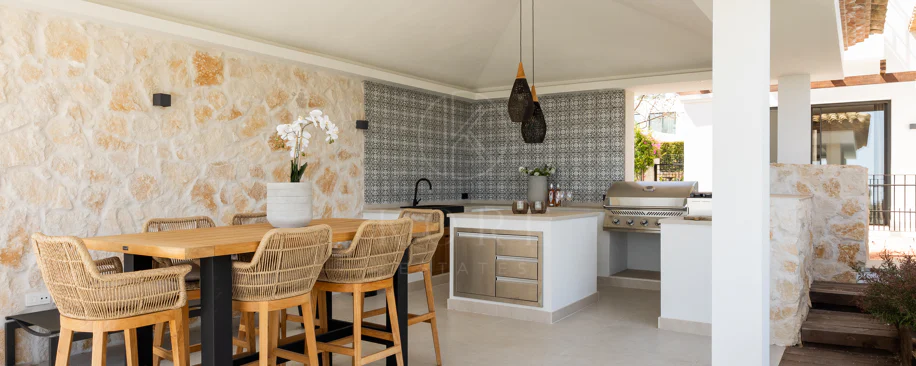 Exquisite Modern Andalusian Masterpiece with Panoramic Sea Views – Los Flamingos, Benahavís