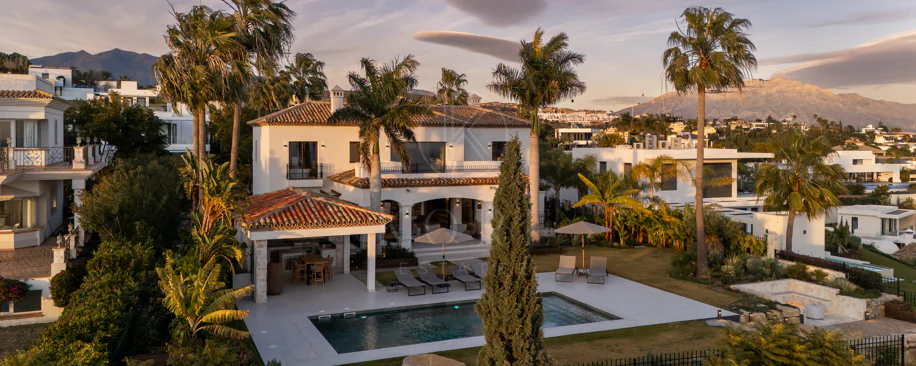 Exquisite Modern Andalusian Masterpiece with Panoramic Sea Views – Los Flamingos, Benahavís