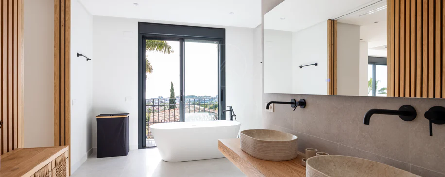 Exquisite Modern Andalusian Masterpiece with Panoramic Sea Views – Los Flamingos, Benahavís