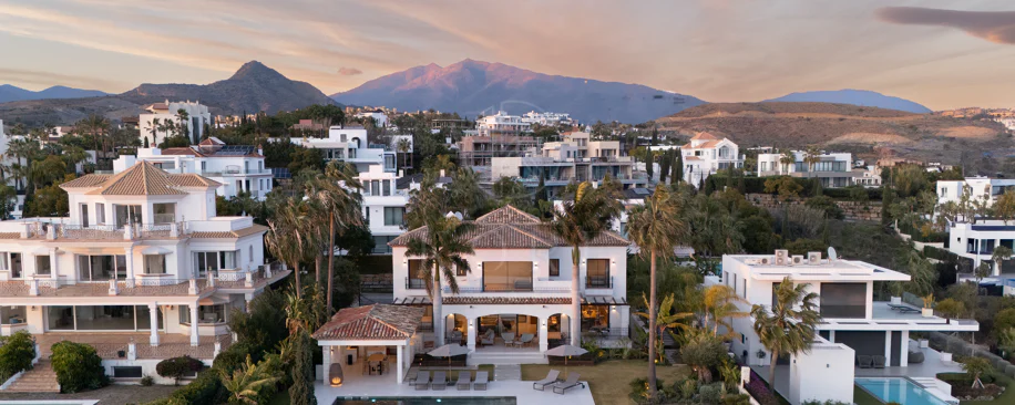 Exquisite Modern Andalusian Masterpiece with Panoramic Sea Views – Los Flamingos, Benahavís