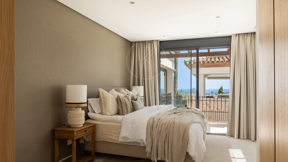 Exquisite Modern Andalusian Masterpiece with Panoramic Sea Views – Los Flamingos, Benahavís