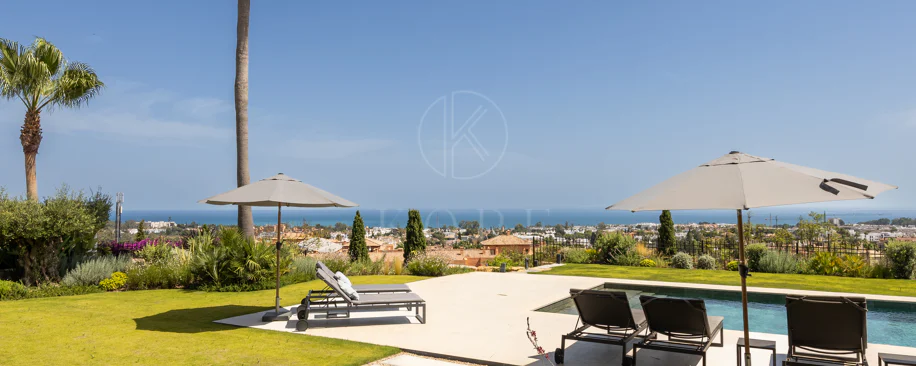 Exquisite Modern Andalusian Masterpiece with Panoramic Sea Views – Los Flamingos, Benahavís
